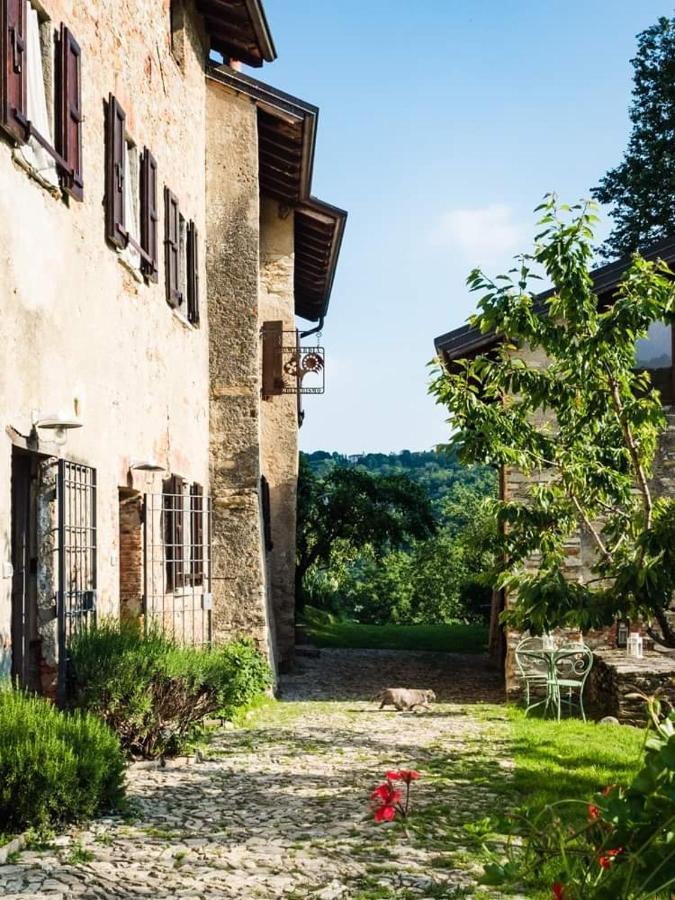 Agriturismo La Costa - Casa Vacanze Rovagnate Dış mekan fotoğraf